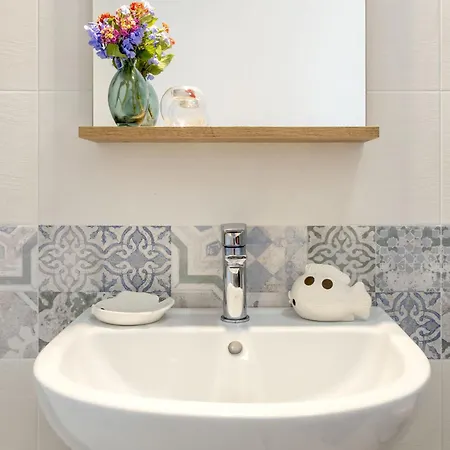 アパート La Terrazza Sulla Piscina By Interhome ヴァッレドーリア